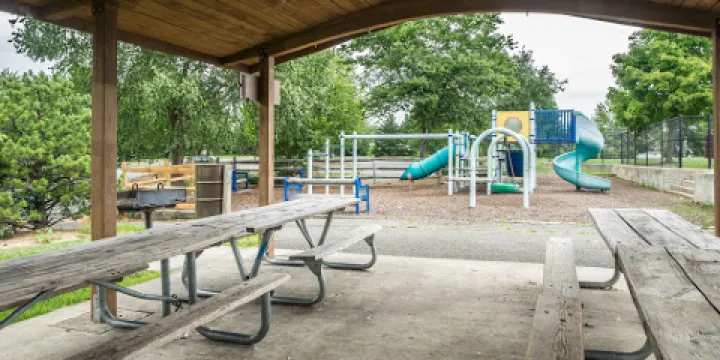 Gunner's Lake Local Park