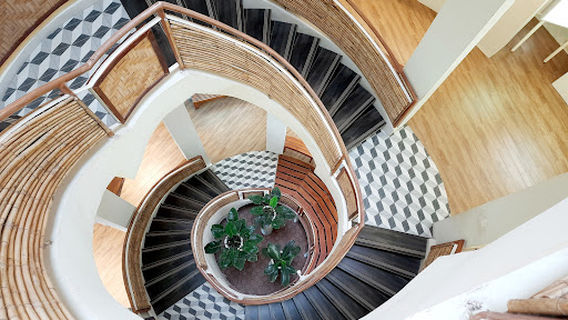 Pineapple Park and Museum