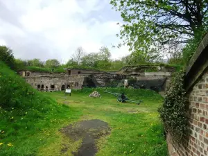 Western Fort