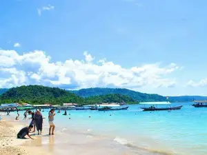 Mutun Beach