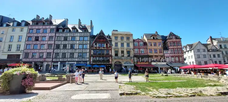 Hotels near Rue du Gros-Horloge