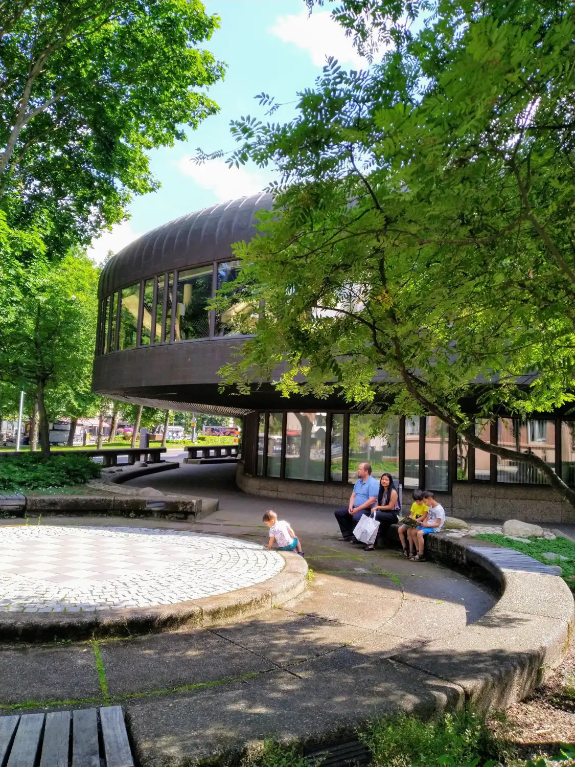Hotels near Tampere City Library, Metso