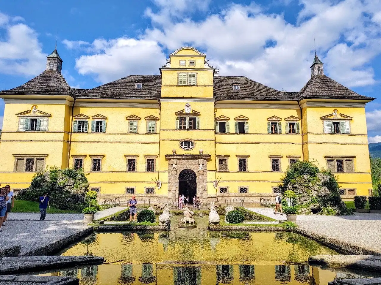 Hotels near Hellbrunn Castle