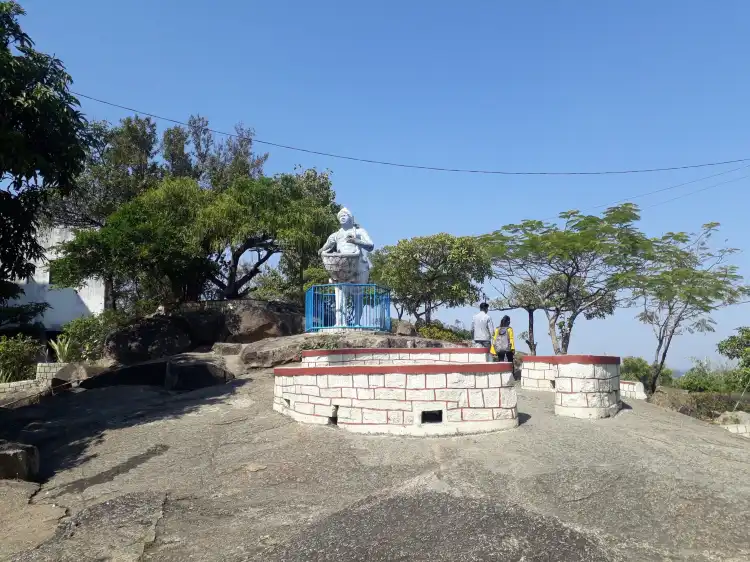 Hotels near Rock Garden