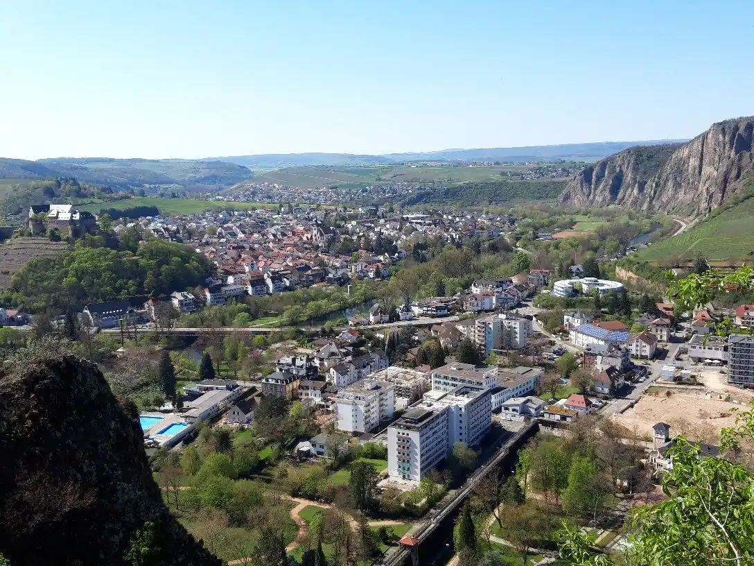 Hotels near Rheingrafenstein