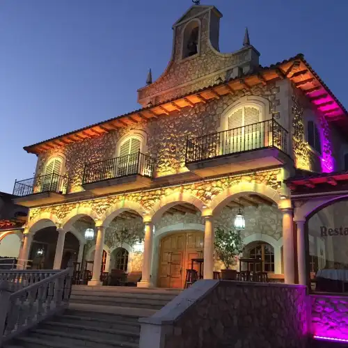 Bodegas Arzuaga Navarro