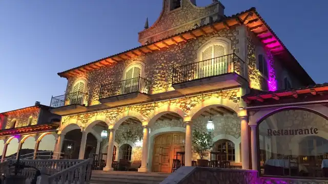 Bodegas Arzuaga Navarro