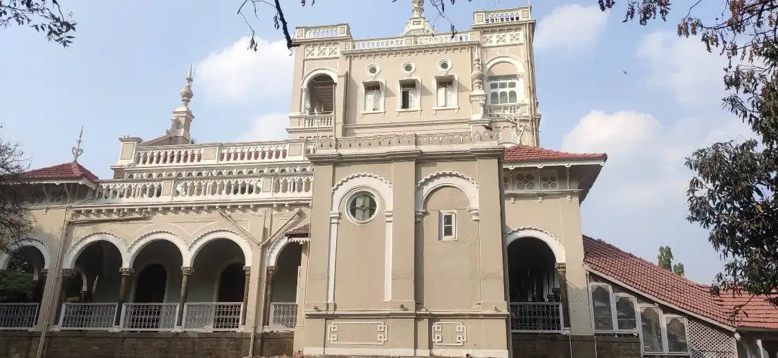 Hotel dekat Gandhi National Memorial