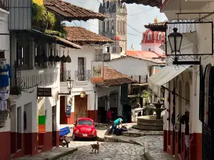 Iglesia De Los Jarritos