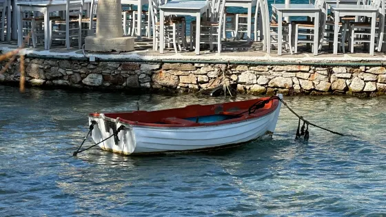 Aliki Beach