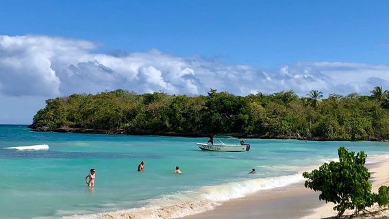 Javo Beach La Playita