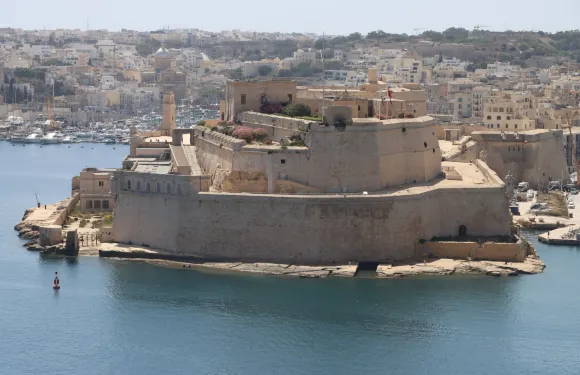 馬耳他斯利馬+莫斯塔圓頂教堂+姆迪納老城+聖安吉洛堡一日遊