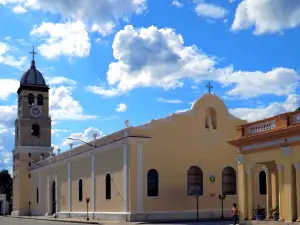 Catedral Del Santisimo Salvador De Bayamo