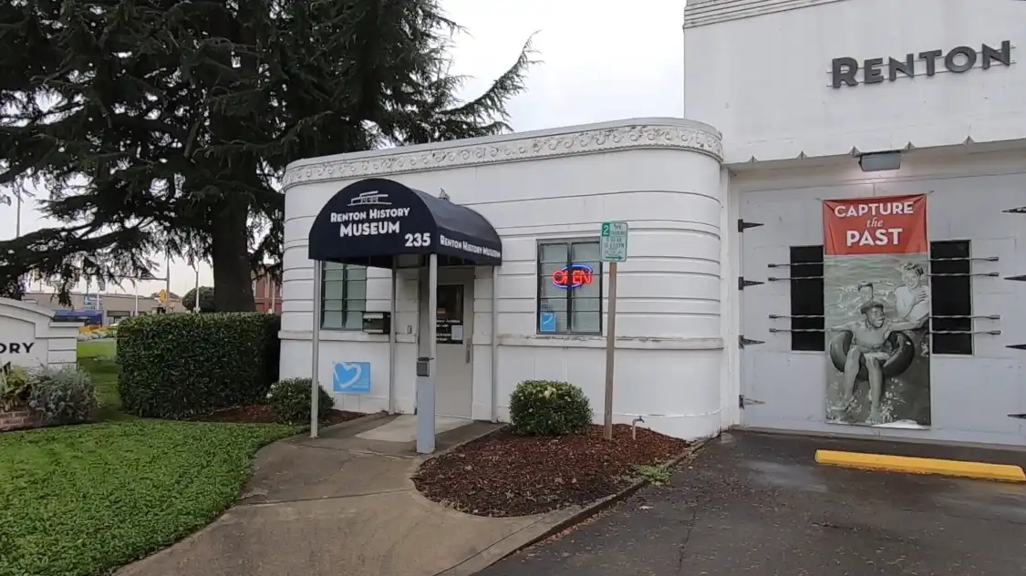 Отели рядом с достопримечательностью «Renton History Museum»