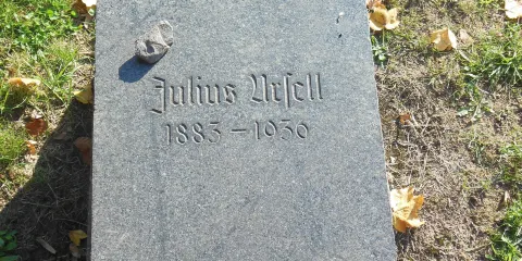 Julius-Ursell-Weg