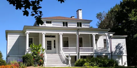 Beattie-Powers Place