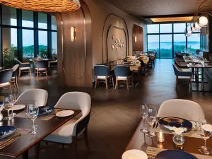 All Day Dining AZURE/Hilton Okinawa Miyako Island Resort