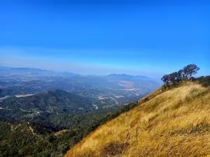 Lwe Mei Mountain