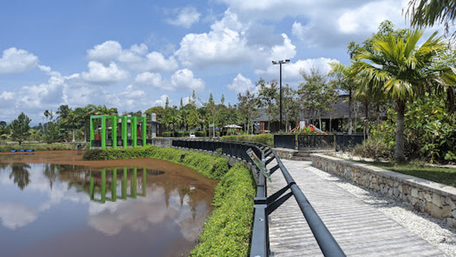 Titik Tengah Semenanjung