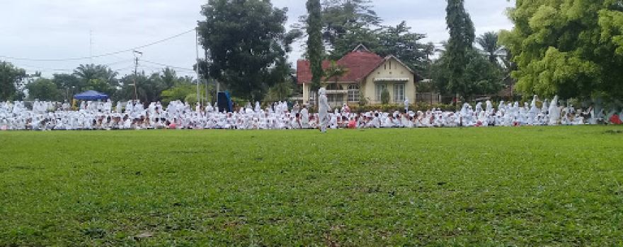 Lapangan Bunga RS Laras