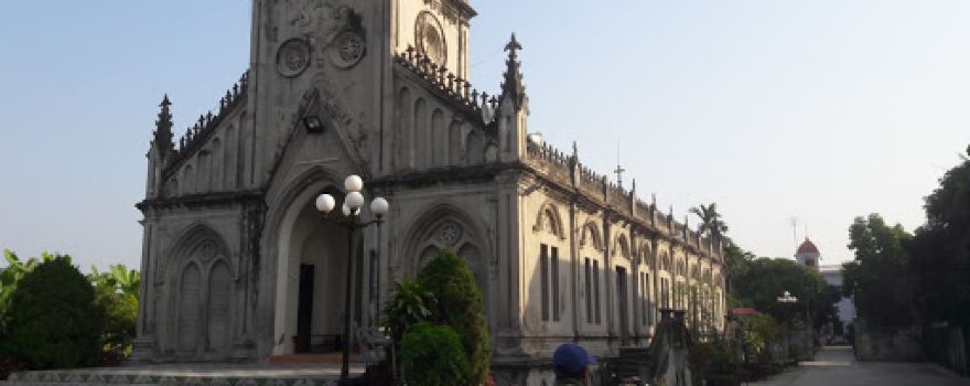 Nhà Thờ Thiên chúa giáo Liên Mạc