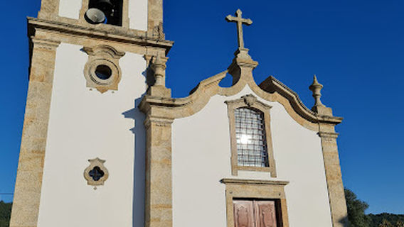 Igreja Paroquial de Milhazes