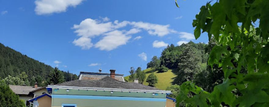 Goodstone Pool
