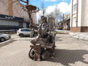 Skul'ptura "Yemelya Na Pechi"