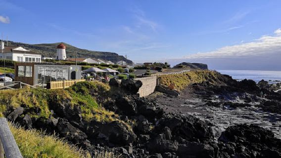 Ponta dos Mosteiros