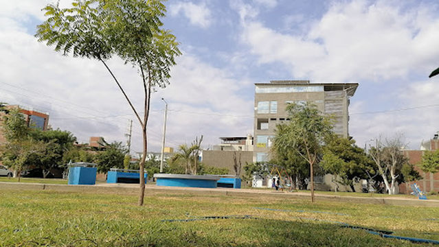 Miraflores Country Club Main Park