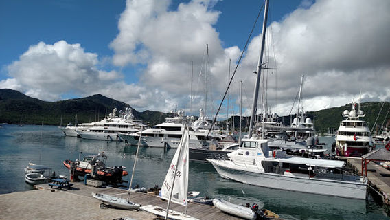 Antigua Yacht Club