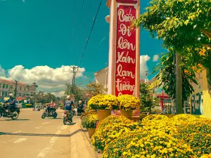 Công viên ngã tư Tam Quan