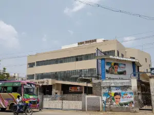 Kalaiarangam Kavithalaya Cinemas