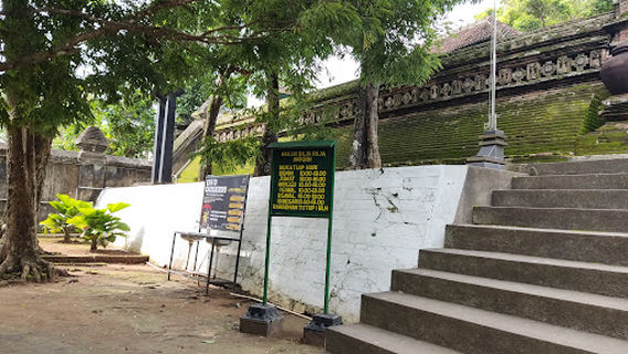 Makam Raja-Raja Imogiri