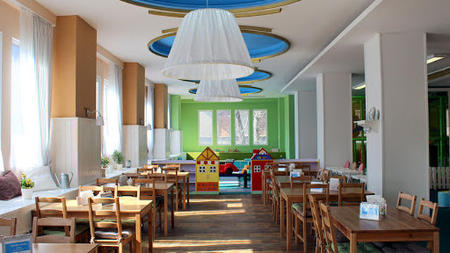 Cacao Club - Rodinný bar a kavárna