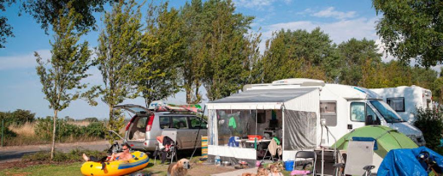 Kompas Camping
