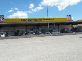 C+C Cash and Carry - Arca