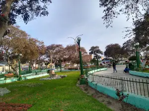 Plaza de Armas Quilmana