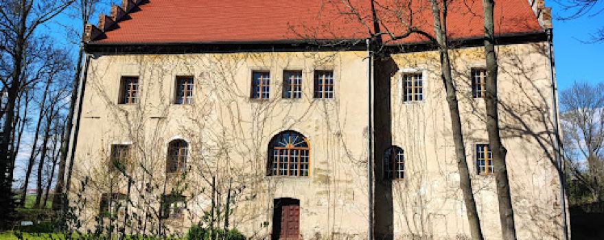 Wasserschloß Döbschütz- ältestes Schloss der Oberlausitz in Privatbesitz