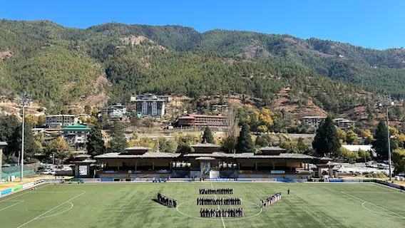 查理米譚體育場