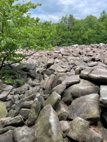 Ringing Rocks County Park