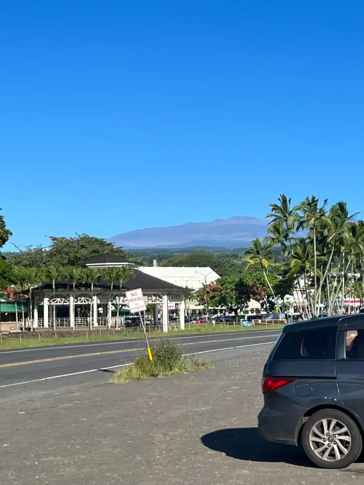 Hotels in Hawaiian Beaches