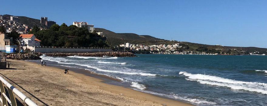 شاطئ عين عشيرPlage Ain Achir
