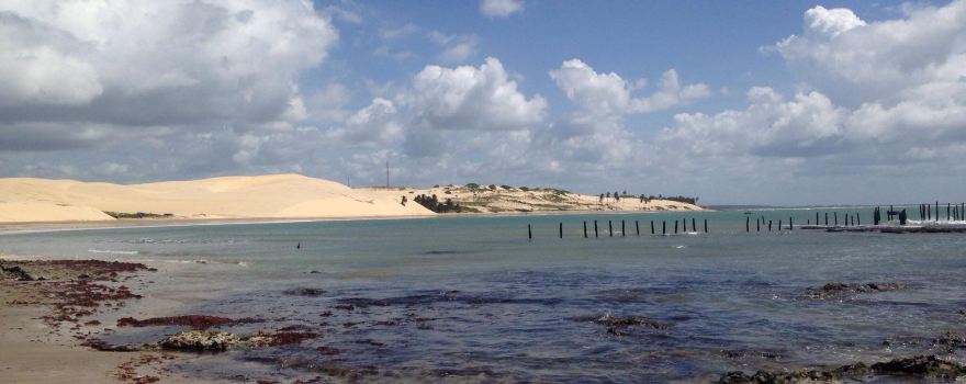 Pedra Rachada Beach