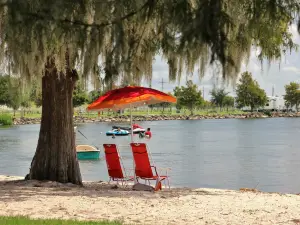 Lake End Park