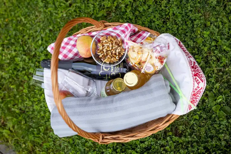 Отели в г. Jurovcak