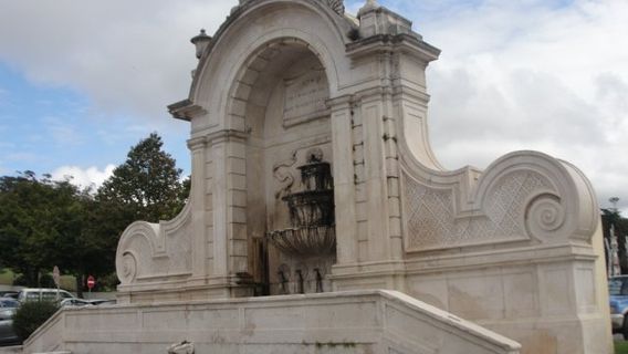 Chafariz das Cinco Bicas