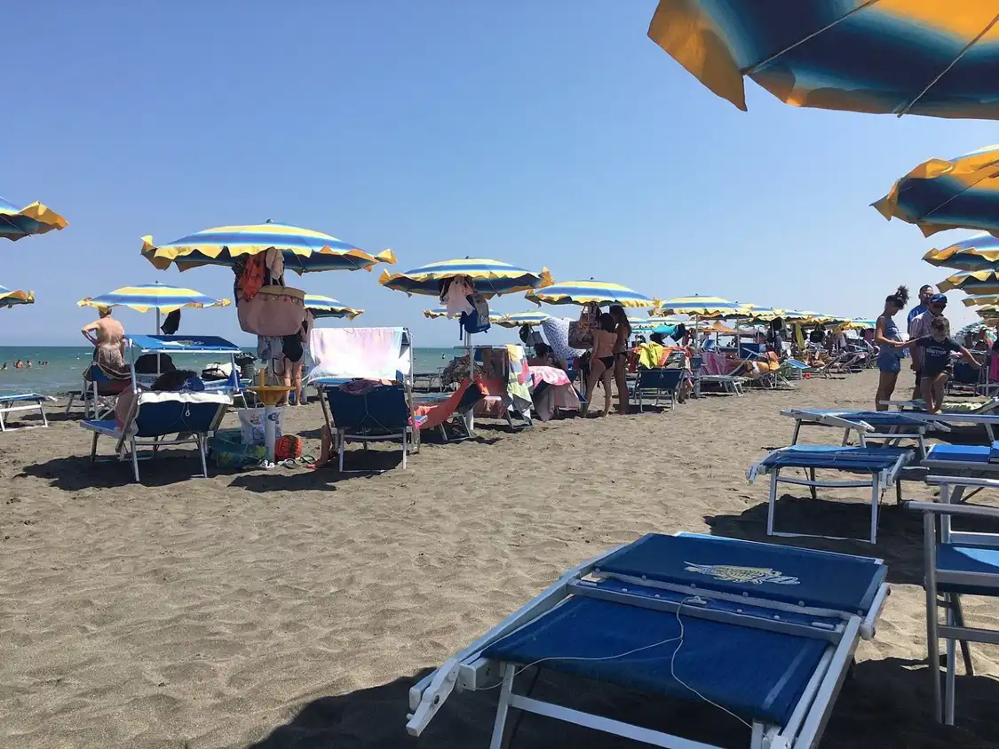 Hotel in zona Lido Cocorito
