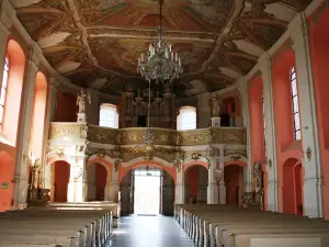 Kościół Narodzenia NMP w Lubaszu