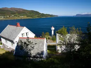 Ulvesund Lighthouses